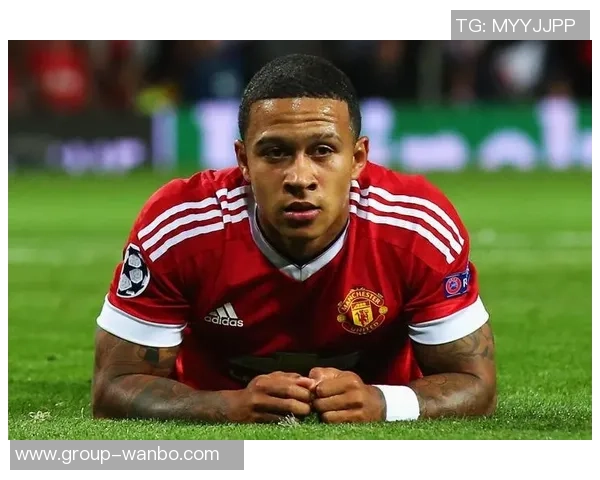 女网红曝德佩隐秘关系称怀孕德佩得知后选择失踪引发热议