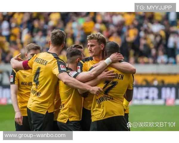 米兰重返意甲榜首位置并列领先展现强劲实力 米兰重返意甲榜首位置并列领先展现强劲实力