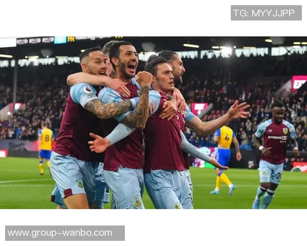 桑德兰主场迎战伯恩利全力争胜展现英超强队风范