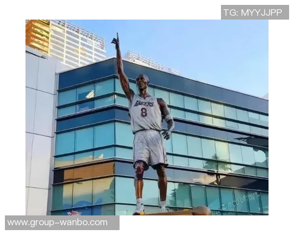 奥尼尔谈里夫斯表现出色但詹姆斯回归后将面临角色调整挑战