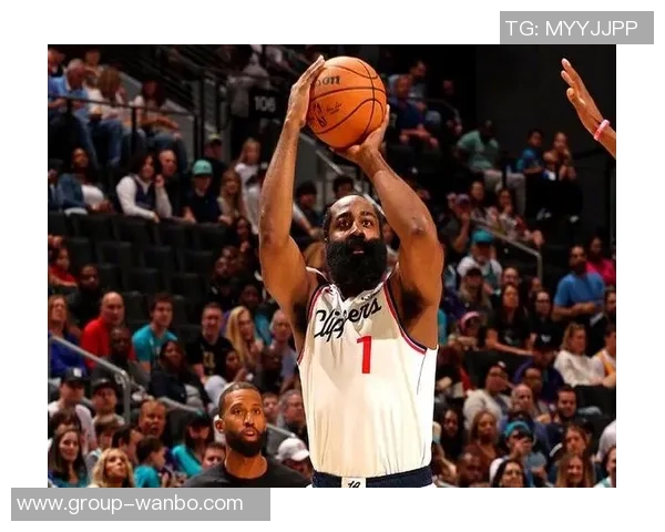 哈登强调球队需稳扎稳打不容有失全力以赴迎接挑战